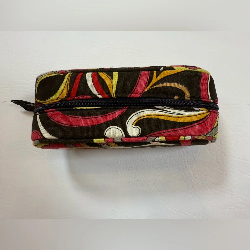 Vera Bradley Puccini sun glasses case, retired 2013 pattern, NWOT